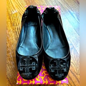 Tory Burch Patent Minnie Travel Ballet Flats-Black